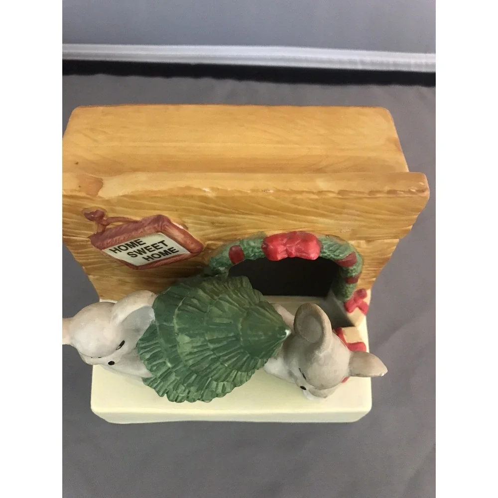 Mice with Christmas Tree‎ Light Up Music Box Vintage 1988 House of Lloyd